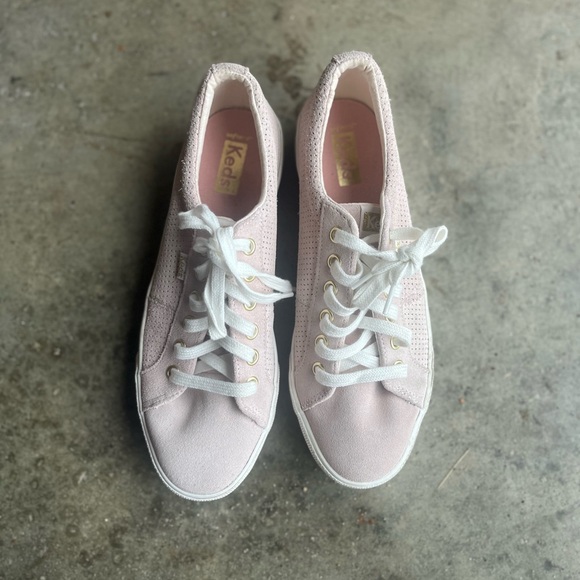 Keds Women's Light Pink Suede Lace-Up Sneakers - Picture 1 of 2
